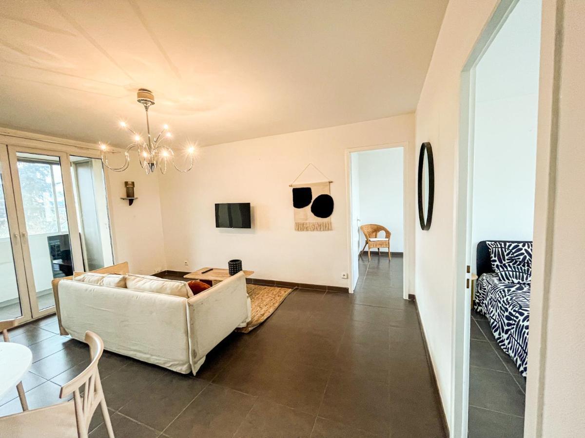 Suite Fanette Venissieux Ngoại thất bức ảnh